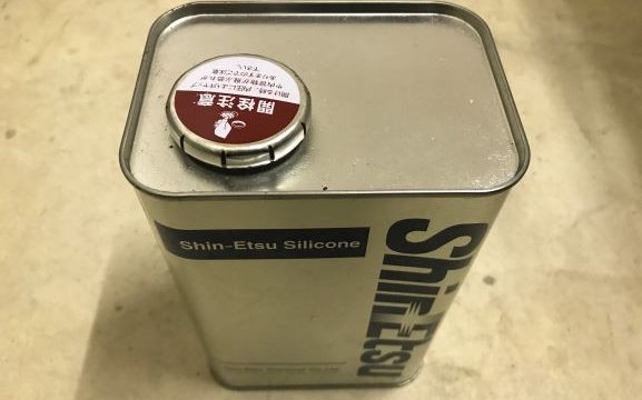 車のマフラーの汚れ取り 洗うならキッチン用クレンザーがおすすめ Mamecoroエンジン