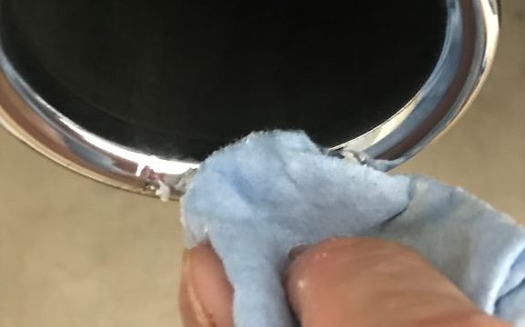 車のマフラーの汚れ取り 洗うならキッチン用クレンザーがおすすめ Mamecoroエンジン